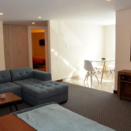Los Angeles Stay Inn Quito Extérieur photo