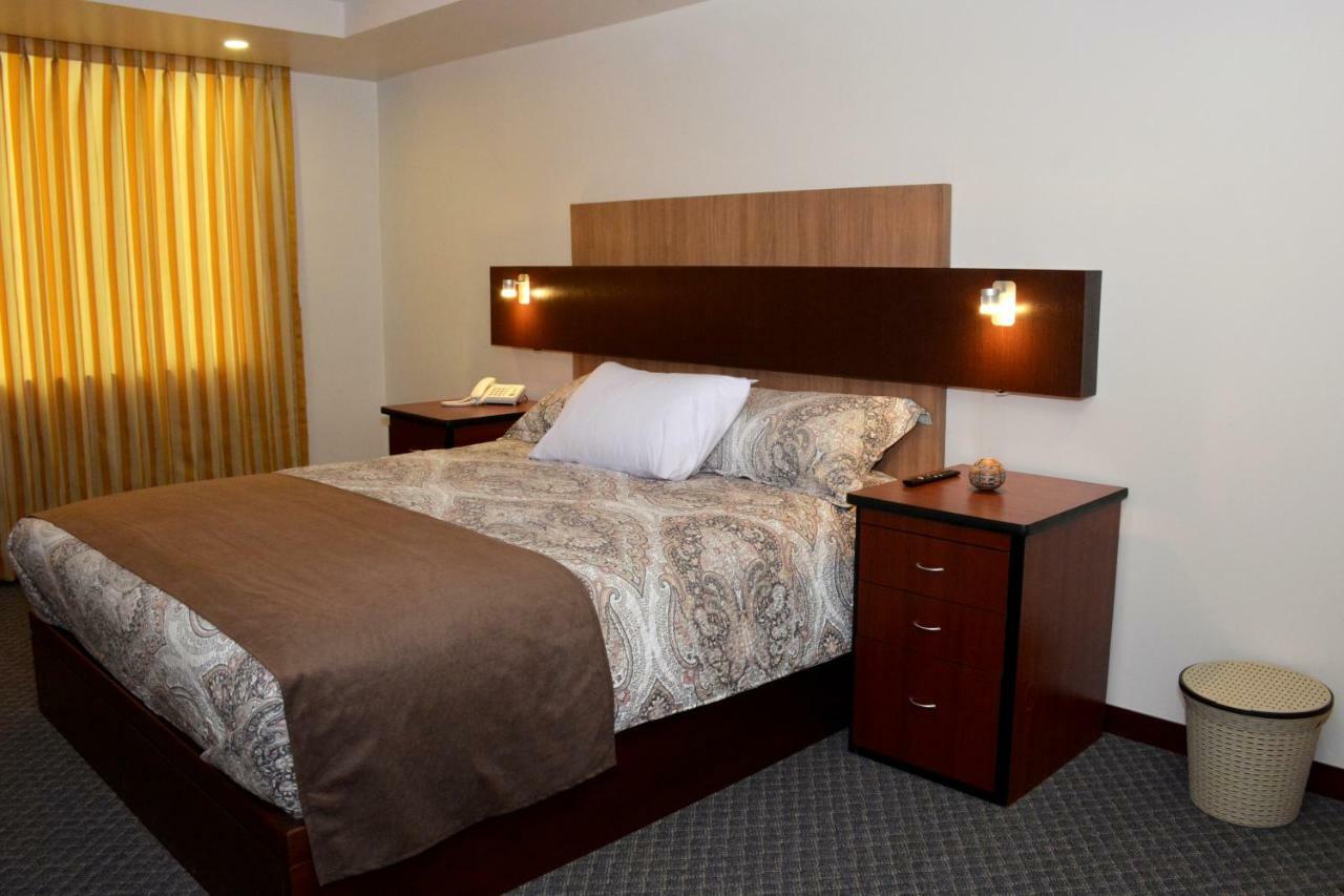 Los Angeles Stay Inn Quito Extérieur photo