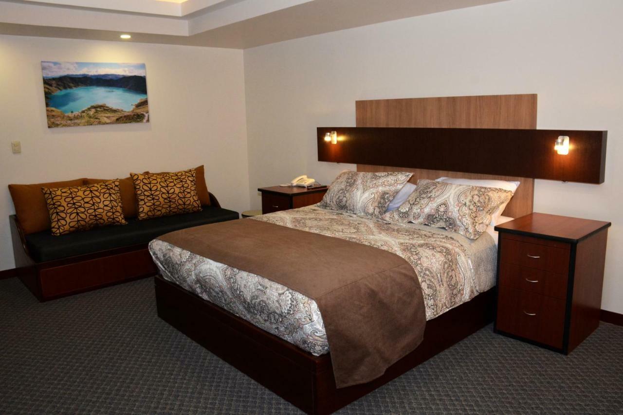 Los Angeles Stay Inn Quito Extérieur photo
